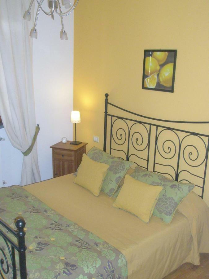 B&B La Rondine Tra Pisa E Lucca San Giuliano Terme Kültér fotó