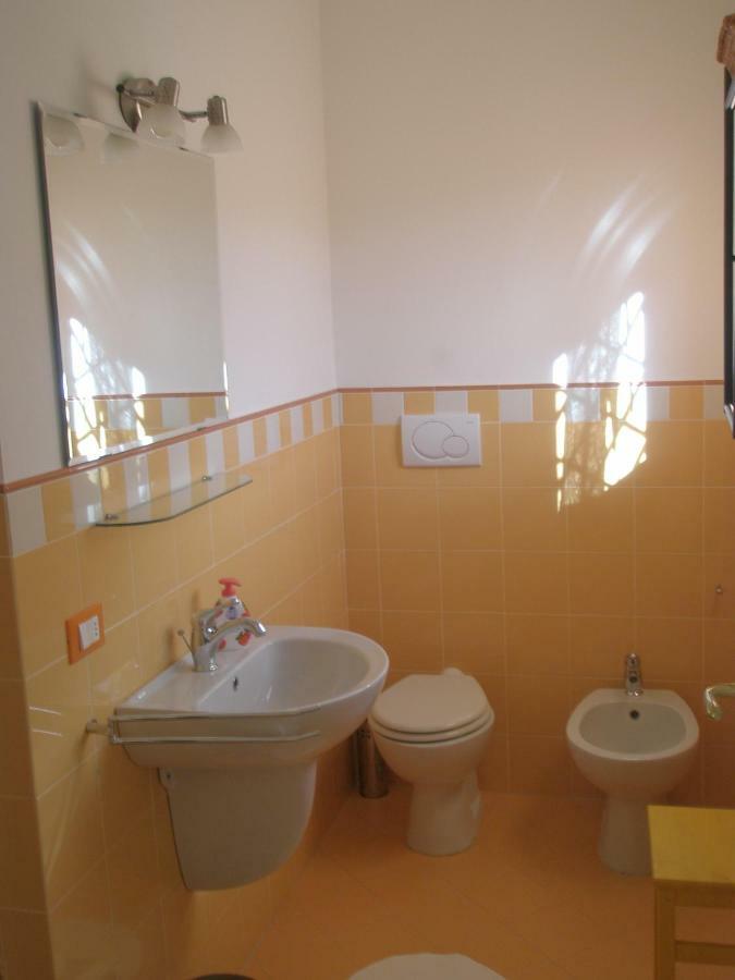 B&B La Rondine Tra Pisa E Lucca San Giuliano Terme Kültér fotó