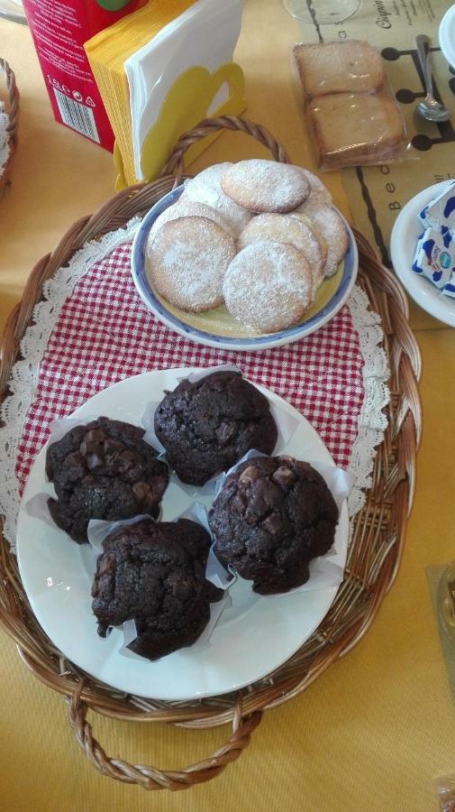 B&B La Rondine Tra Pisa E Lucca San Giuliano Terme Kültér fotó