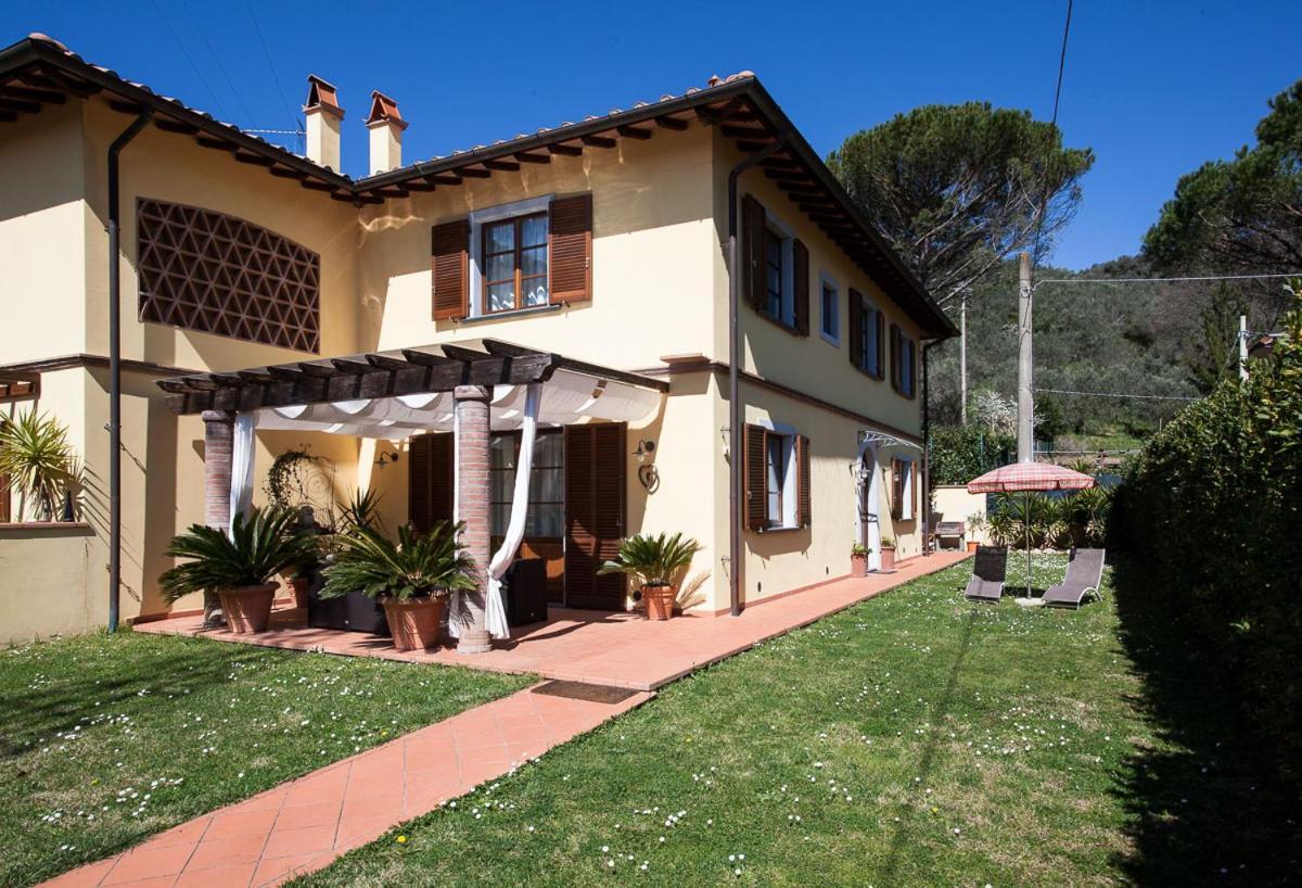B&B La Rondine Tra Pisa E Lucca San Giuliano Terme Kültér fotó